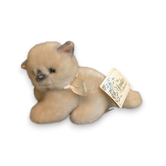 NWT Vintage Russ Yomiko Collection Classics Cream Kitten Cat Plush Realistic 9'' - Picture 1 of 9